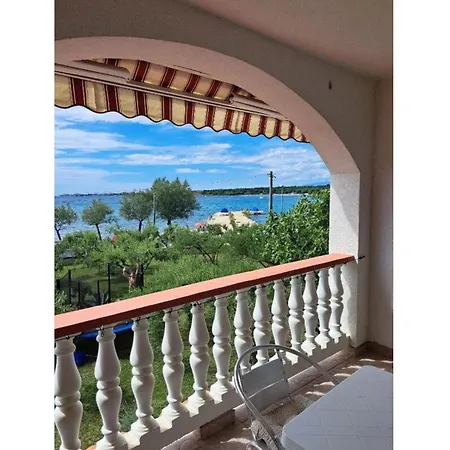 Appartamento Liveric Seafront Zaton (Zadar)